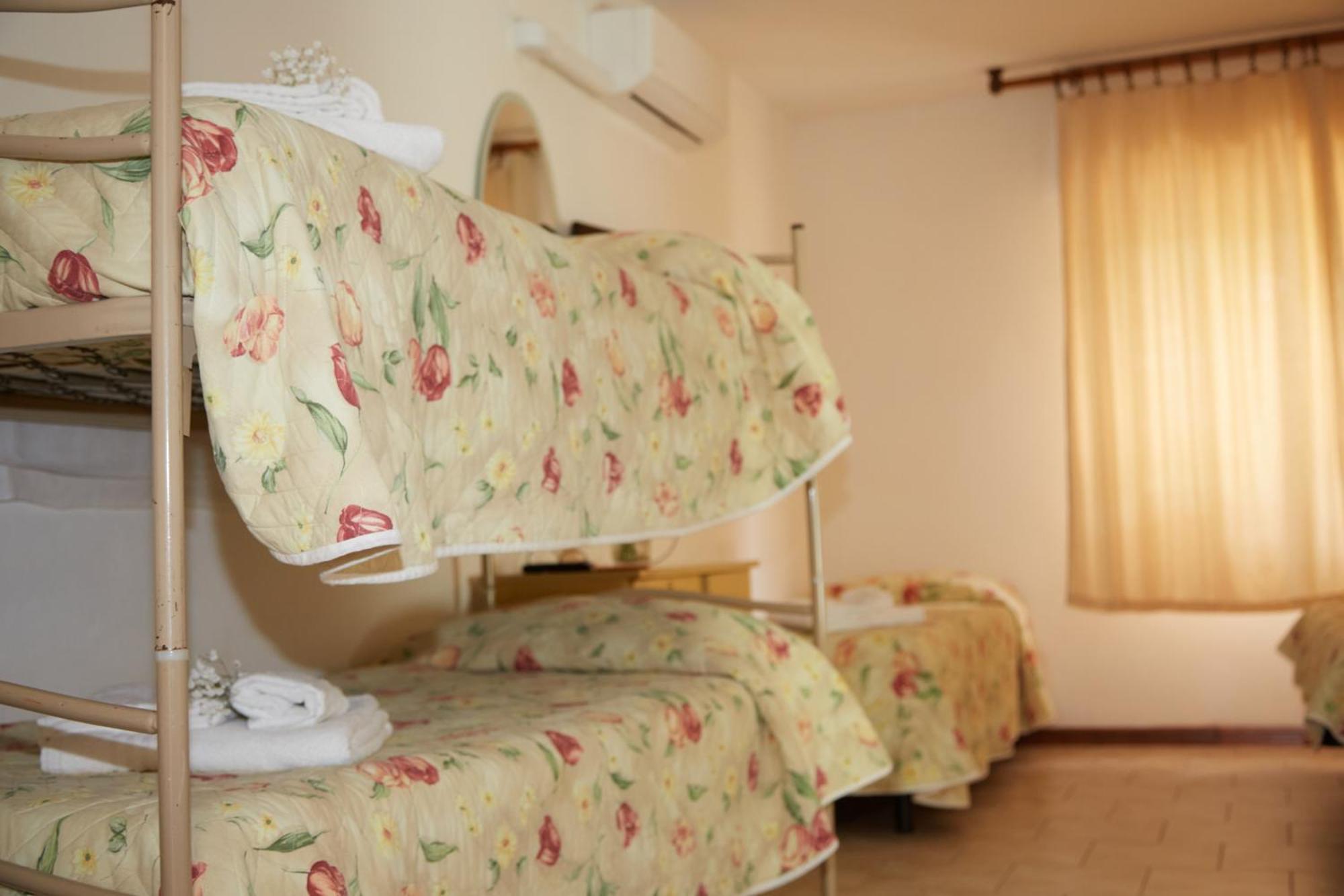 Hotel Italiacervia Esterno foto