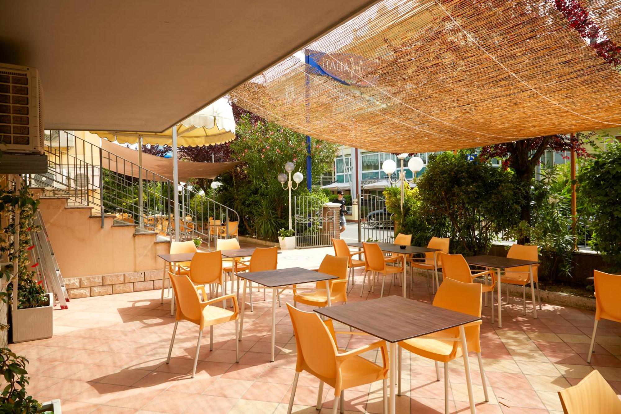 Hotel Italiacervia Esterno foto